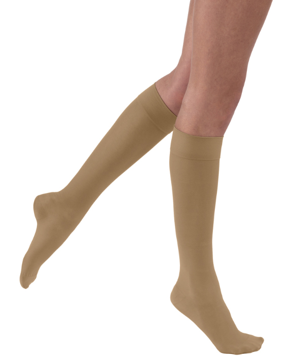 jobst-ultrasheer-knee-2.jpg